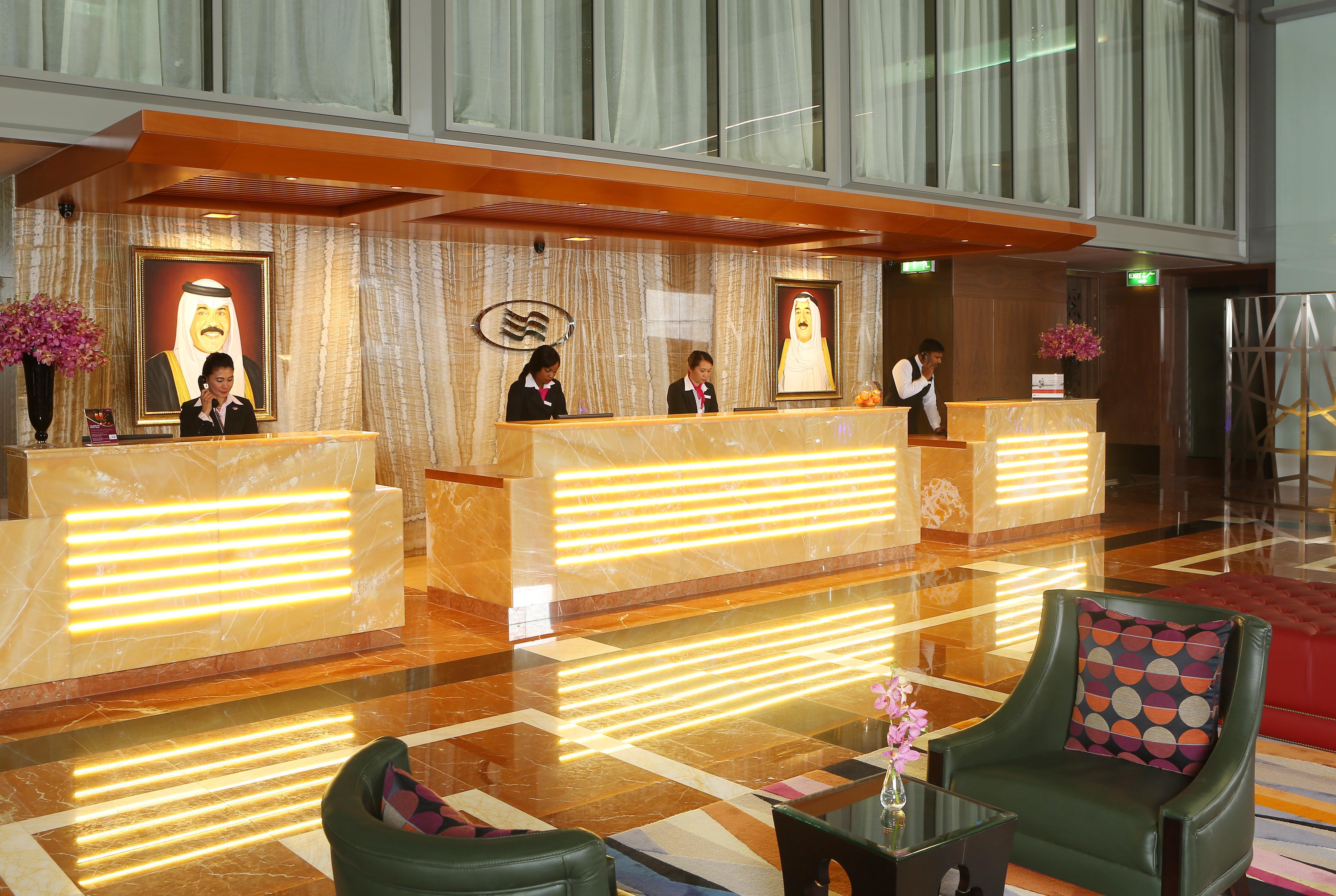 Crowne Plaza Kuwait Al Thuraya City By Ihg Kuwait City Exteriör bild