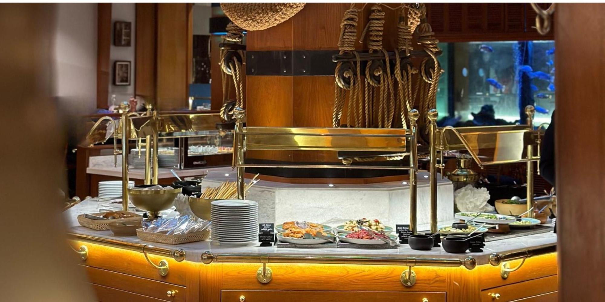 Crowne Plaza Kuwait Al Thuraya City By Ihg Kuwait City Exteriör bild